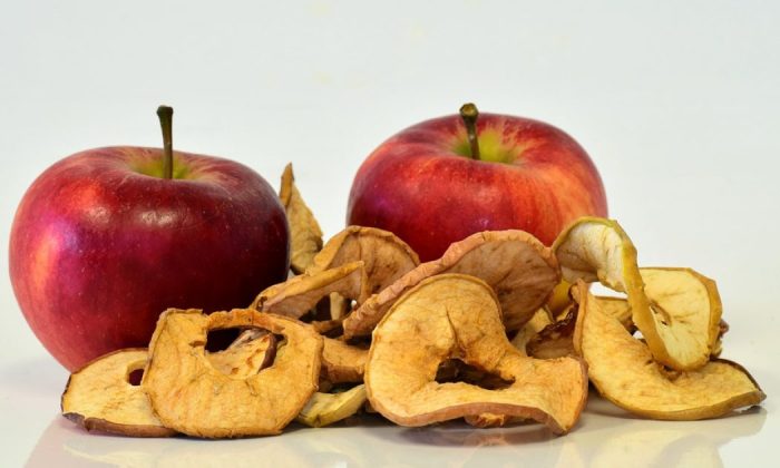 Dried apples