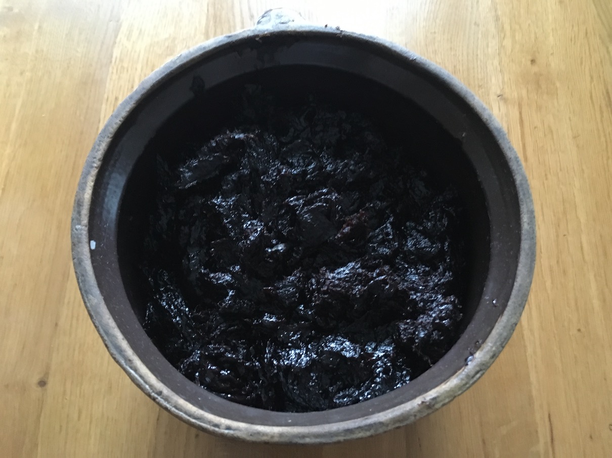 Plum purée