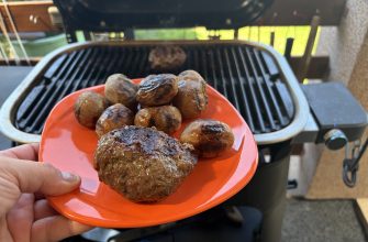meatballs with potatoes