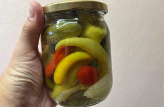 Preserving peppers and gherkins